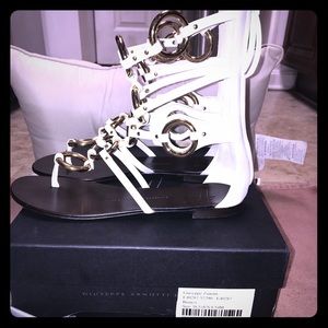 Giuseppe Zanotti (Bianco) white gladiator sandals